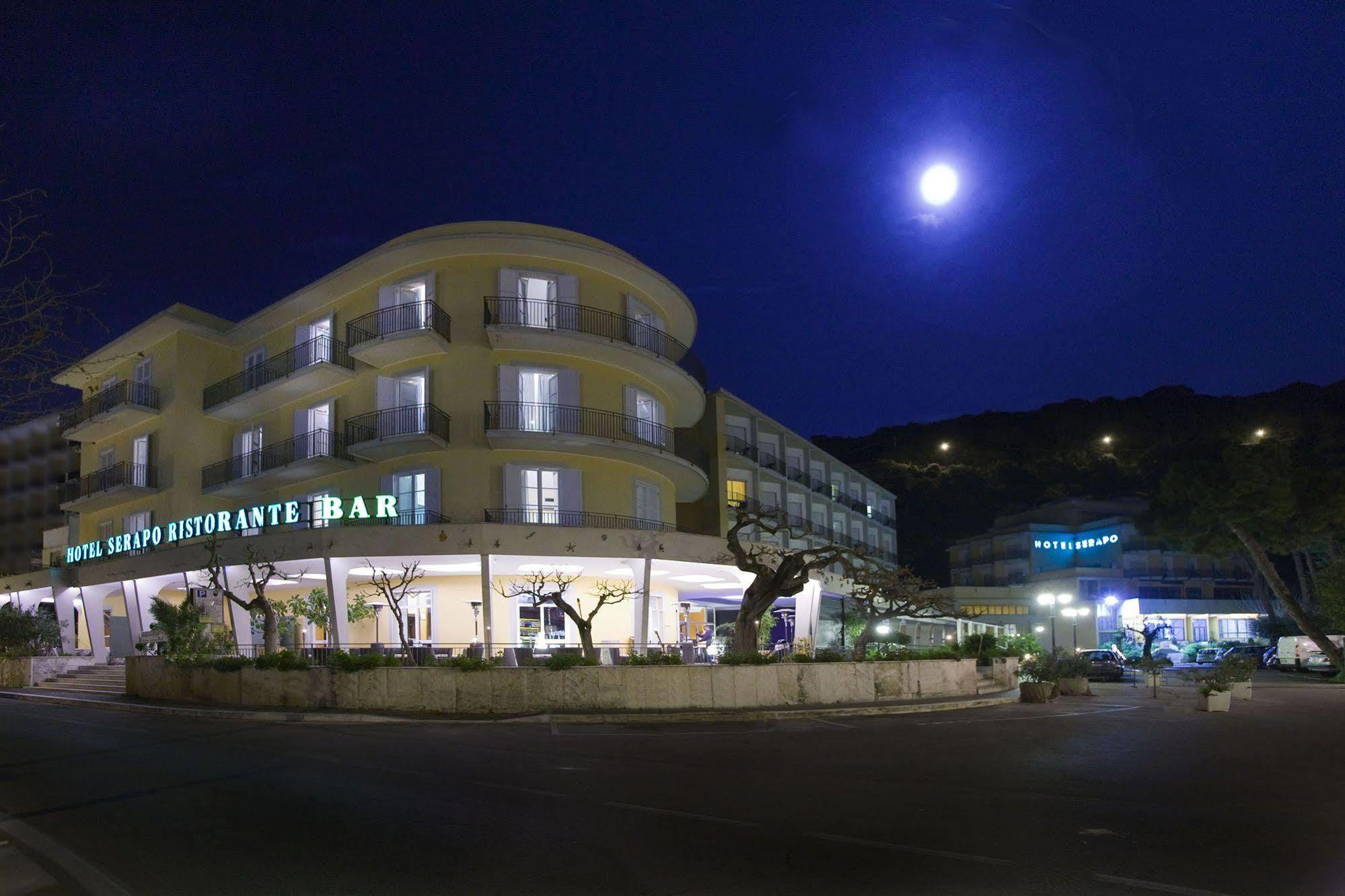 โรงแรมเซราโป กาเอตา ภายนอก รูปภาพ